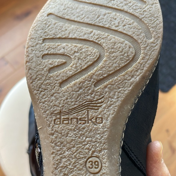 Dansko leather bootie 39 - Picture 8 of 8